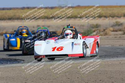 media/Nov-19-2022-CalClub SCCA (Sat) [[baae7b5f0c]]/Group 1/Race (Outside Grapevine)/